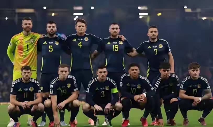 开云平台-转会期瓦伦西亚备战CBA常规赛，防线松动细节曝光，球迷炸锅，心理建设被强调(西班牙瓦伦西亚洪水最新消息)