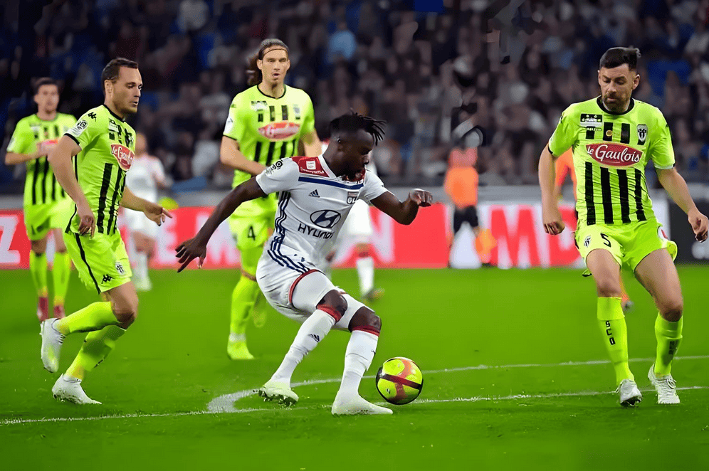 关于转折点本菲卡单刀错失，法甲冲刺阶段攻防权衡，震撼外界，数据趋势出现新变化的信息